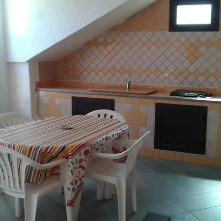 Casa A Schiera Bilocale Budoni * 포르토 오티올루